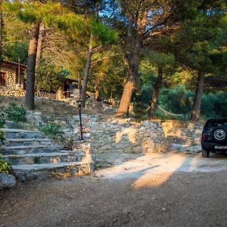 Raos - A Special Stonehouse, Hébergement de vacances Brela