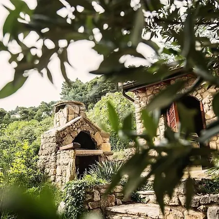 Raos - A Special Stonehouse, * Brela