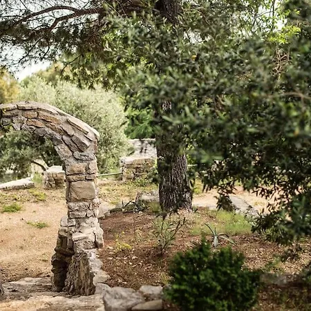 Raos - A Special Stonehouse,