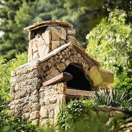 Raos - A Special Stonehouse, Prázdninový dům Brela