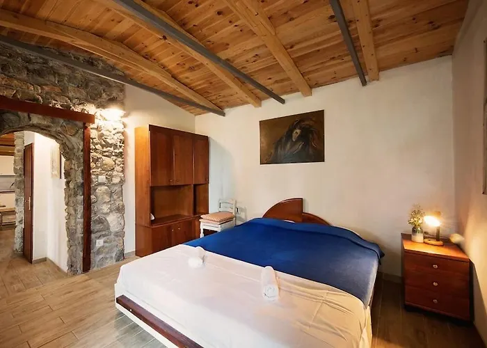 Raos - A Special Stonehouse,