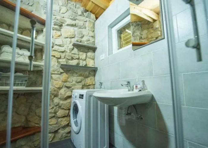 Raos - A Special Stonehouse, Hébergement de vacances *