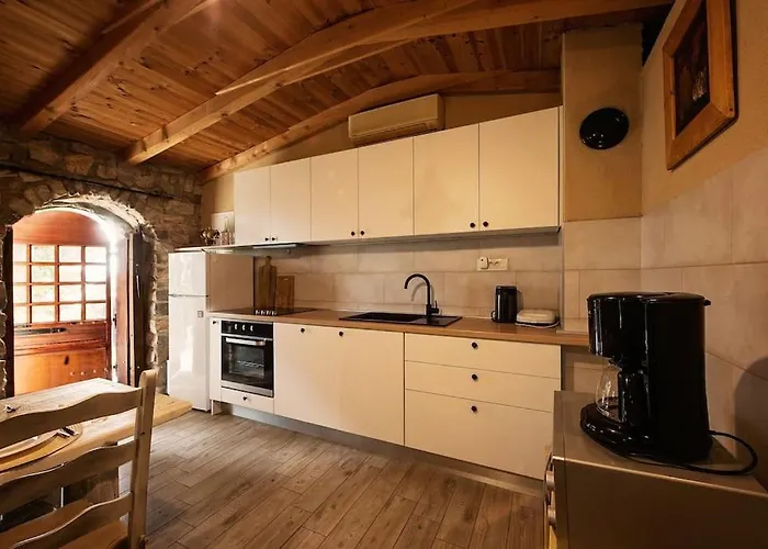 Raos - A Special Stonehouse, Hébergement de vacances
