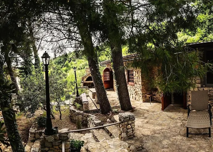 Raos - A Special Stonehouse, Hébergement de vacances